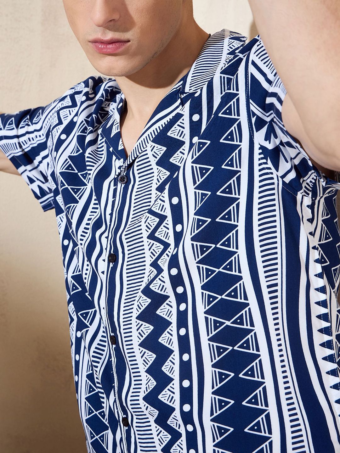 DENNISON Geometric Printed Oversized Casual Shirt