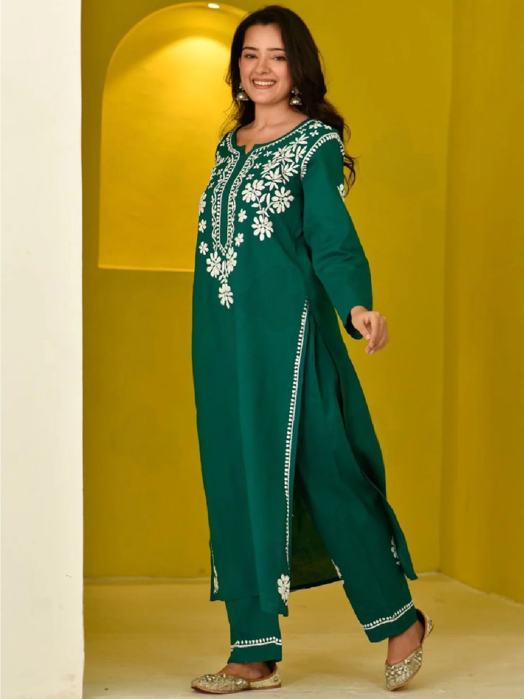 House of Chikankari Women Teal Green Cotton Chikankari Embroidered Kurta Set
