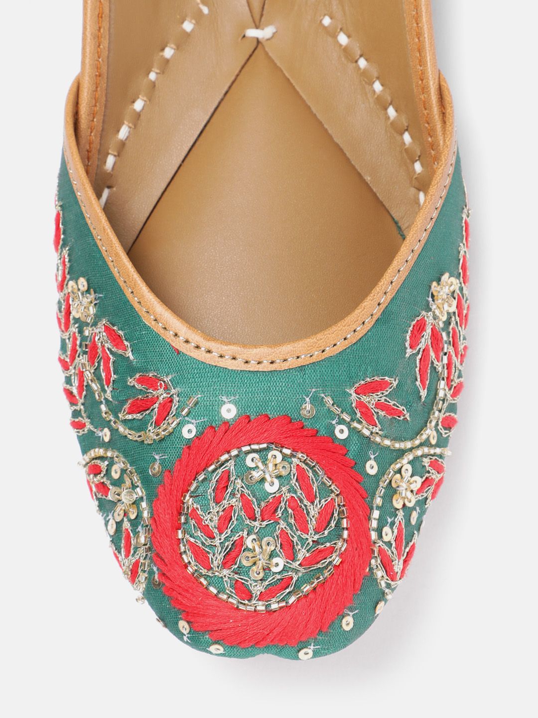 House of Pataudi Floral Embroidered Mojaris