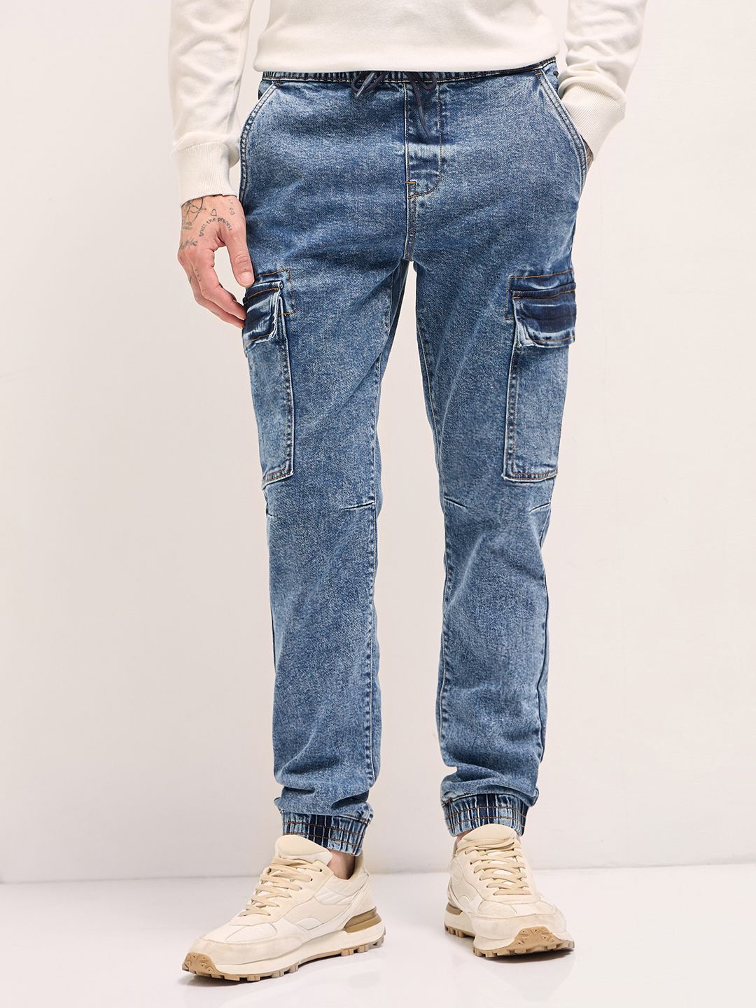 THE BEAR HOUSE Men Cotton Slim Fit Light Fade Stretchable Jeans