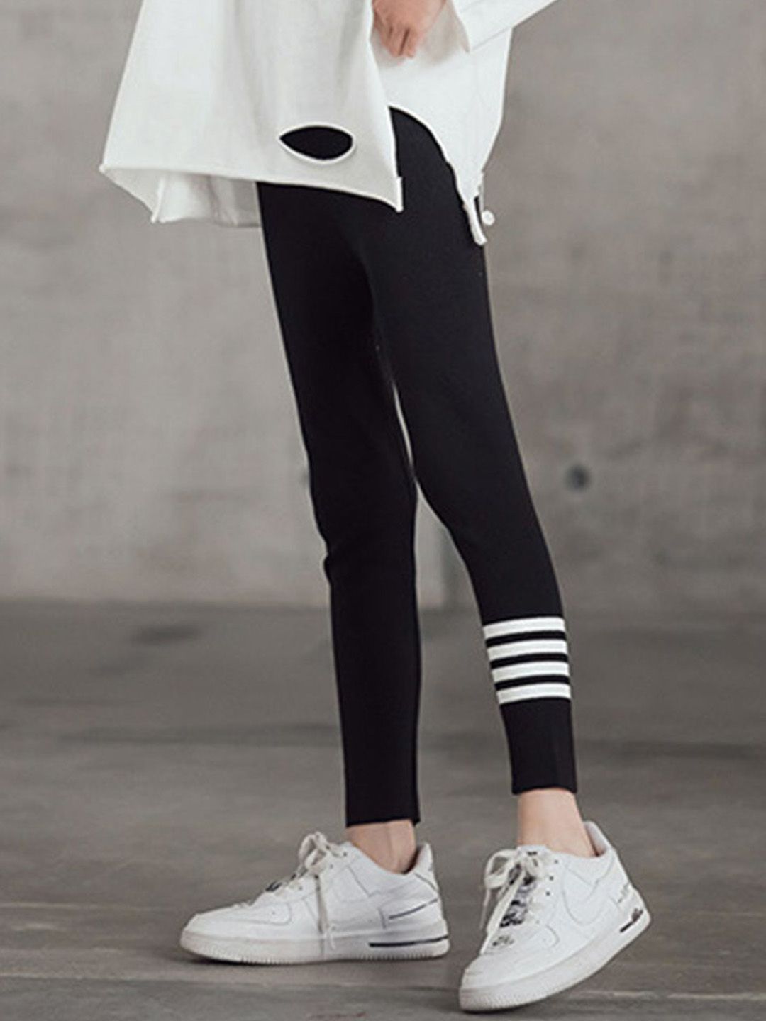 YK Girls Smart Slim Fit Trousers