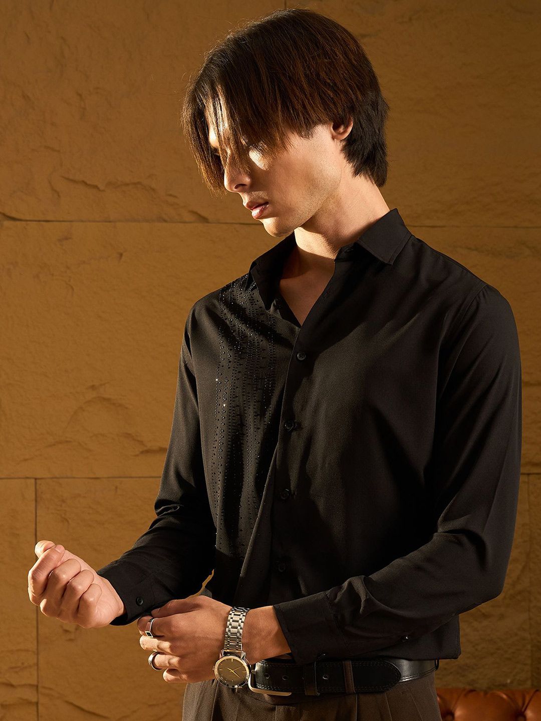 DENNISON Men Smart Spread Collar Solid Party Shirt