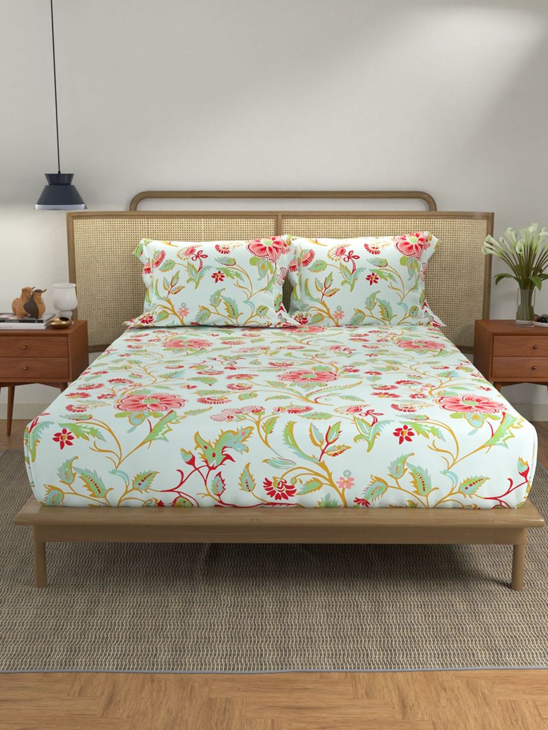 URBAN SPACE Divine Blue Printed 144 TC Cotton Double Queen Bedsheet & 2 Pillow Covers