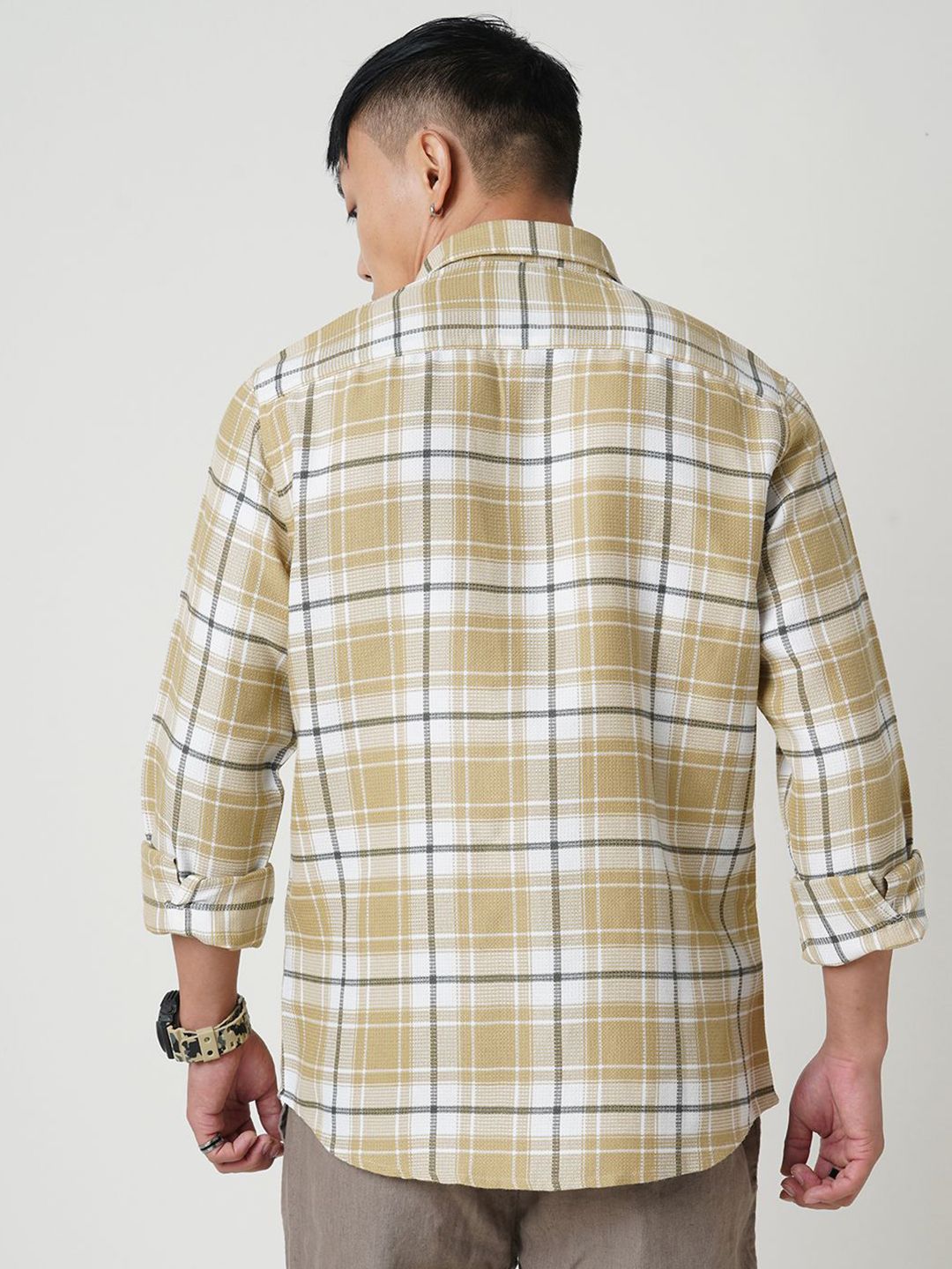 VASTRADO Men Classic Spread Collar Checked Cotton Slim Fit Casual Shirt