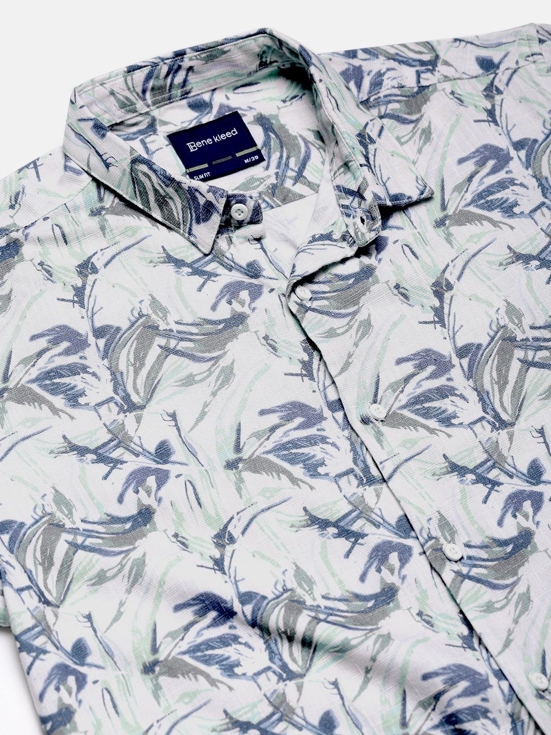 Bene Kleed Men Slim Fit Floral Printed Slub Texture Casual Shirt