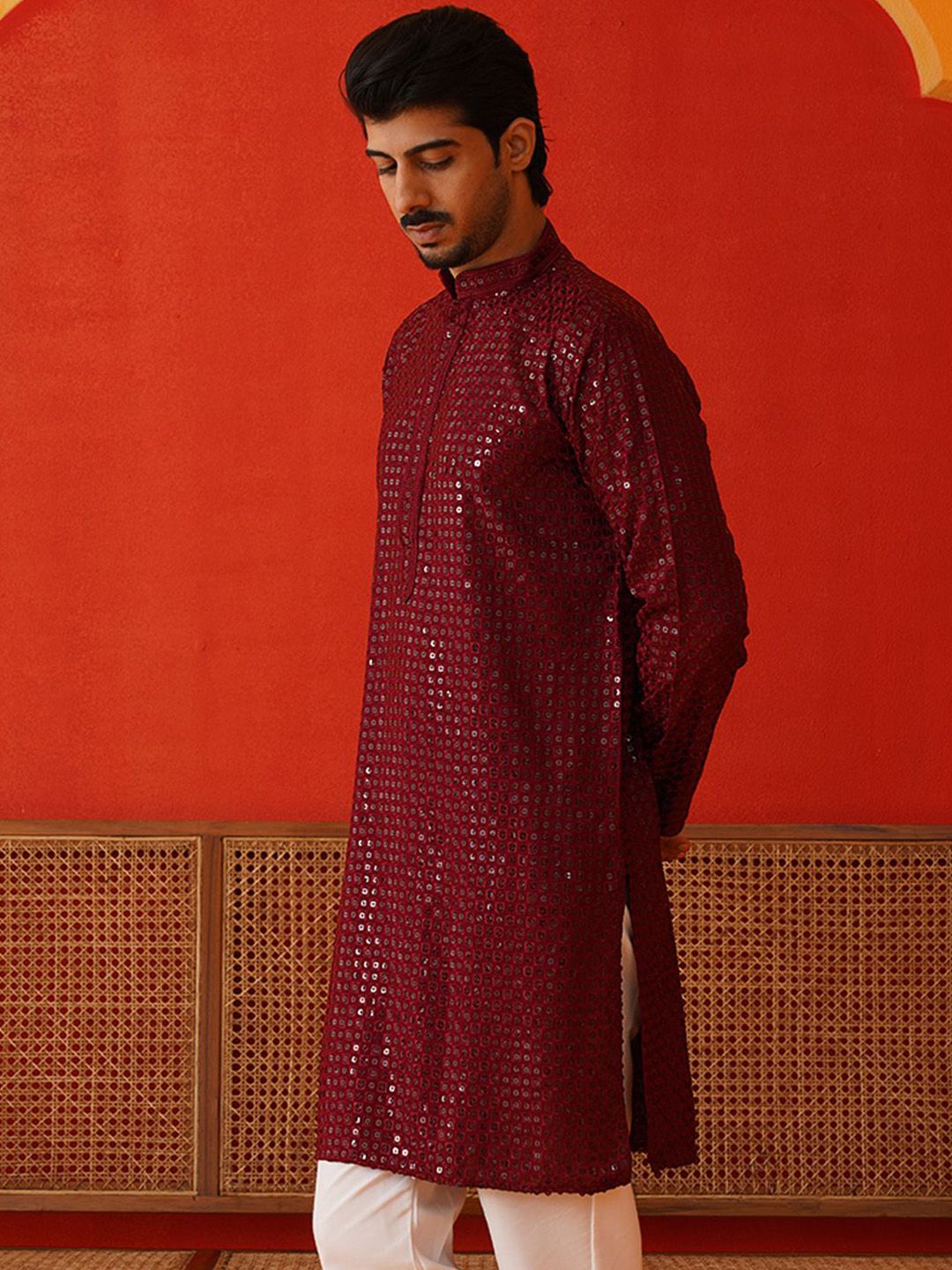Jompers Men Geometric Embroidered Sequinned Kurta