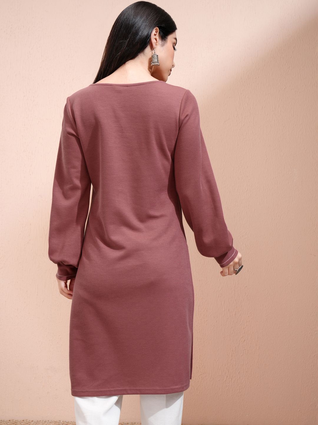 Vishudh Women Floral Printed Round Neck Long Sleeves Regular Straight Kurta