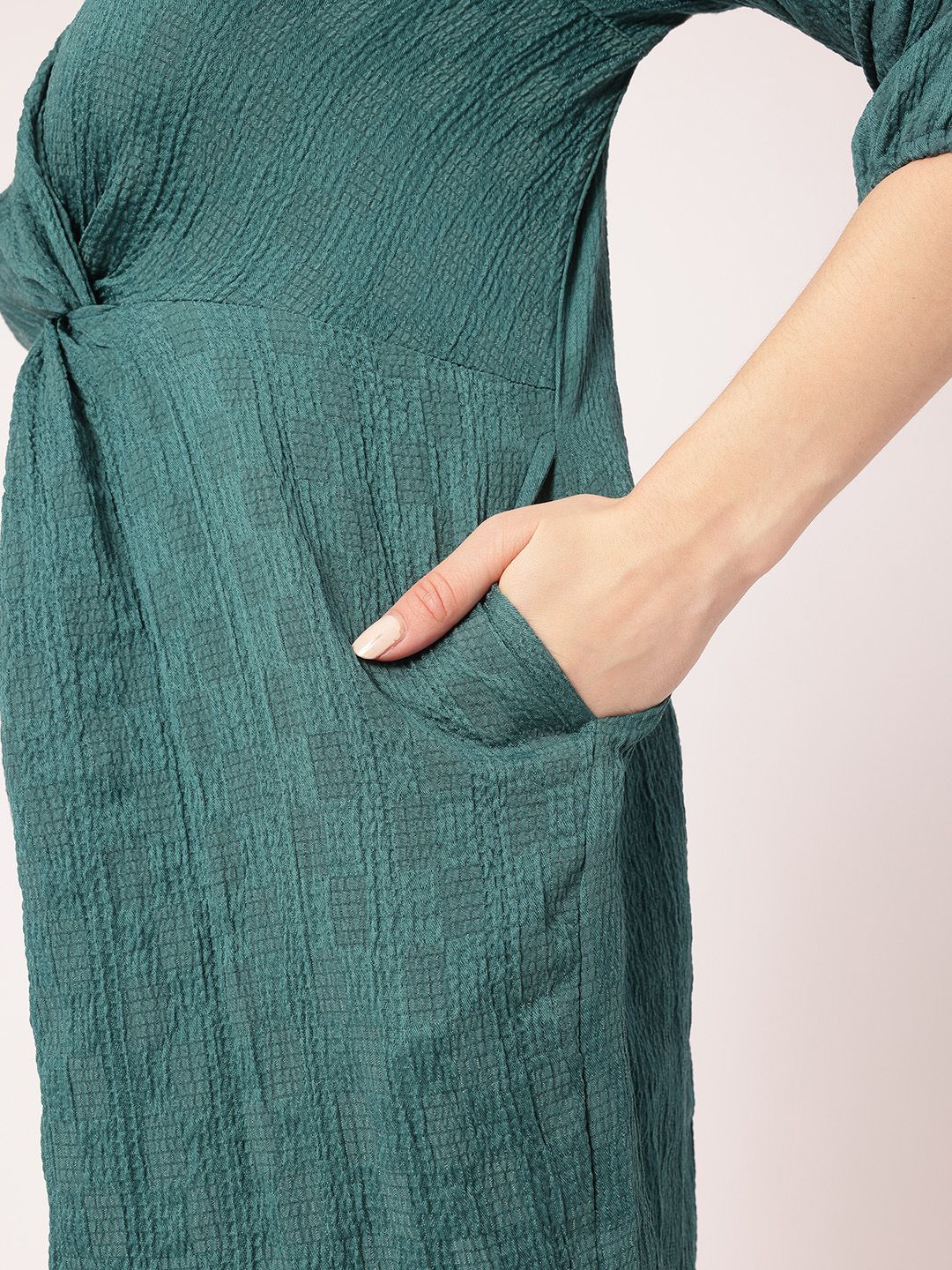 DressBerry Twisted Story Textured Dress