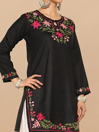 HOUSE OF KARI Floral Embroidered Cotton Falak Kashmiri Straight Kurta