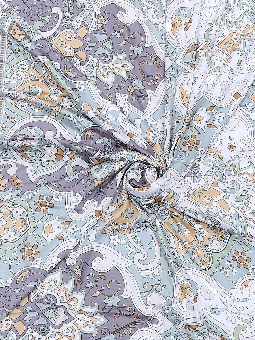 Monte Carlo Brown & White Ethnic Motifs Printed Mild Winter 210 GSM Double Bed Duvet