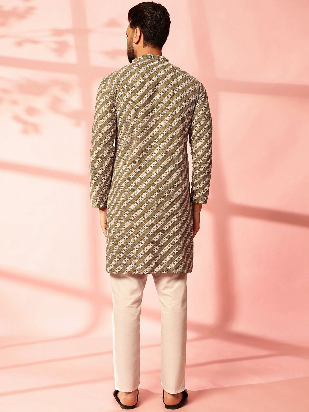 Anouk Men Embroidered Regular Sequinned Pure Cotton Kurta with Pyjamas