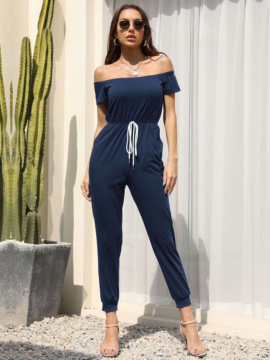 DressBerry Off-Shoulder Basic Jumpsuit