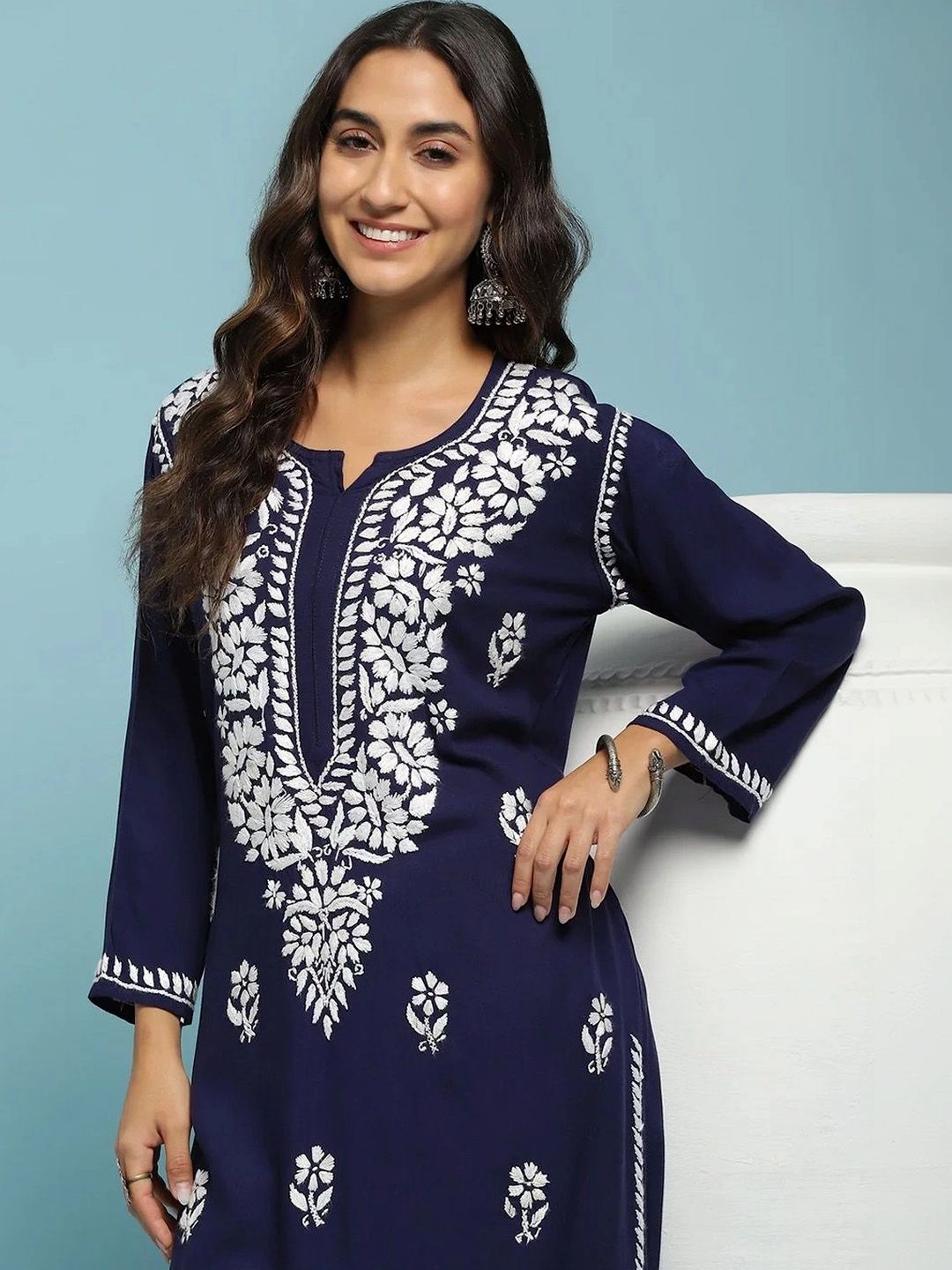 House of Chikankari Women Embroidered Chikankari Kurta