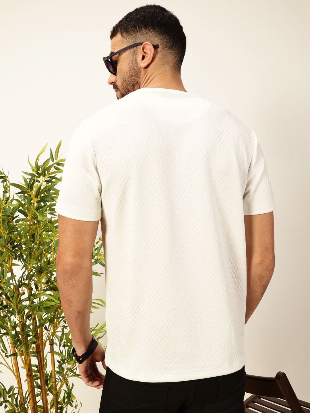 Thomas Scott Men Anti Odour Solid Round Neck T-shirt