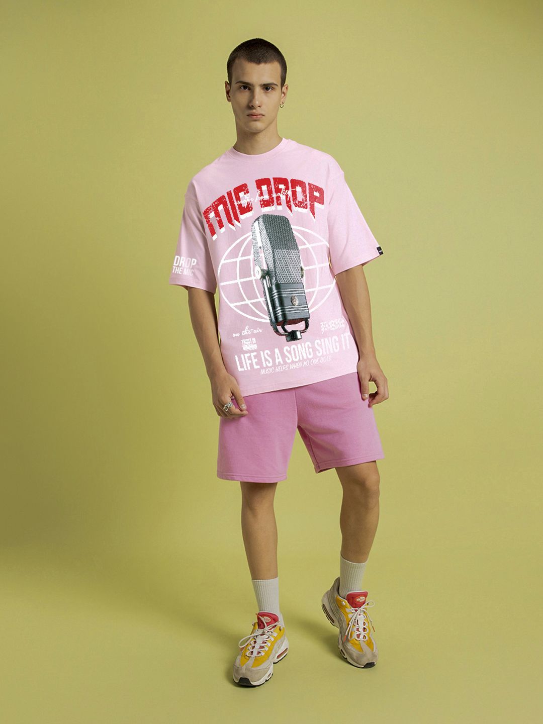 Bewakoof Pure Cotton Oversized T-shirt