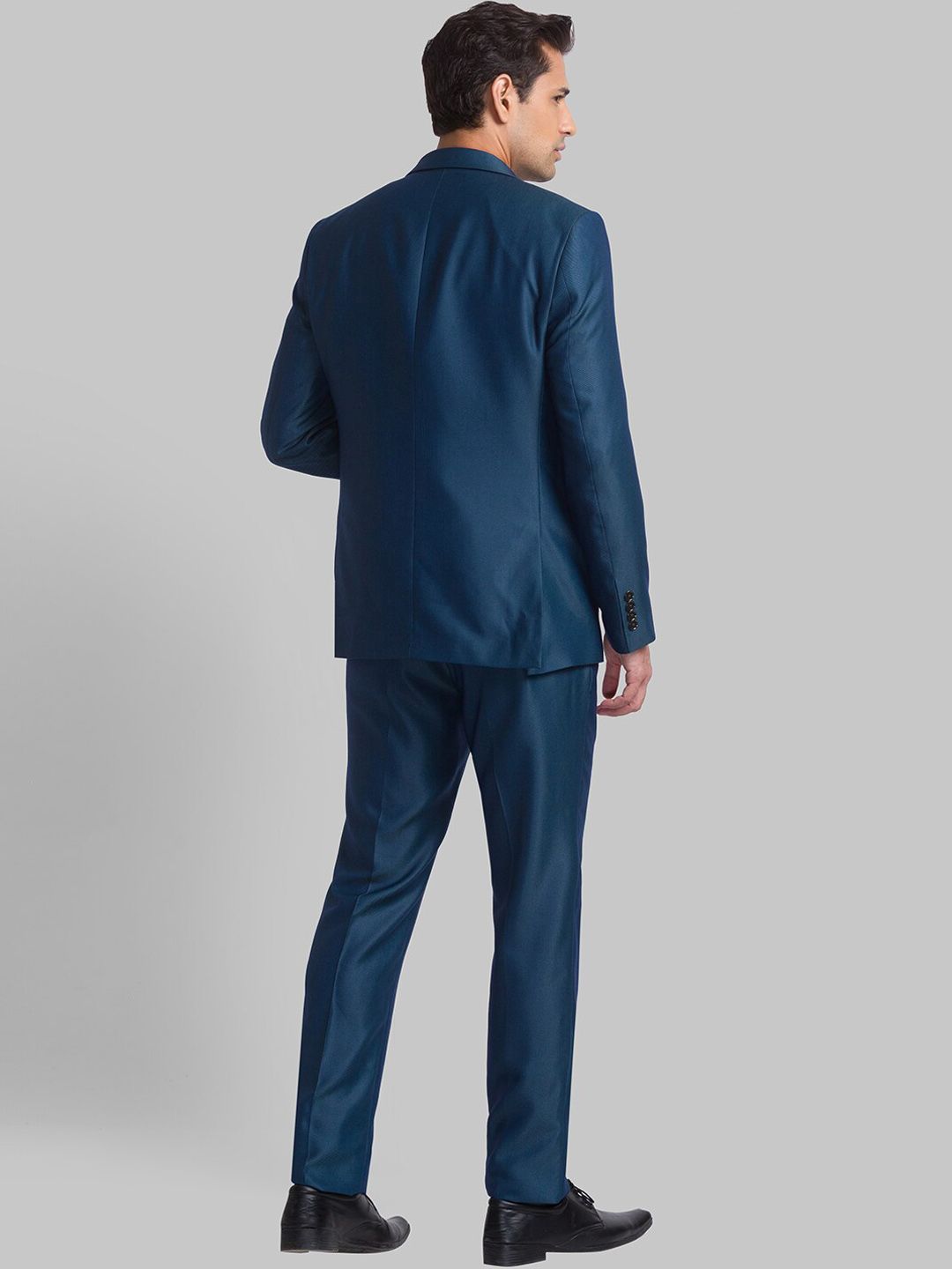 Raymond Men Single Breasted Three Piece Formal Suit