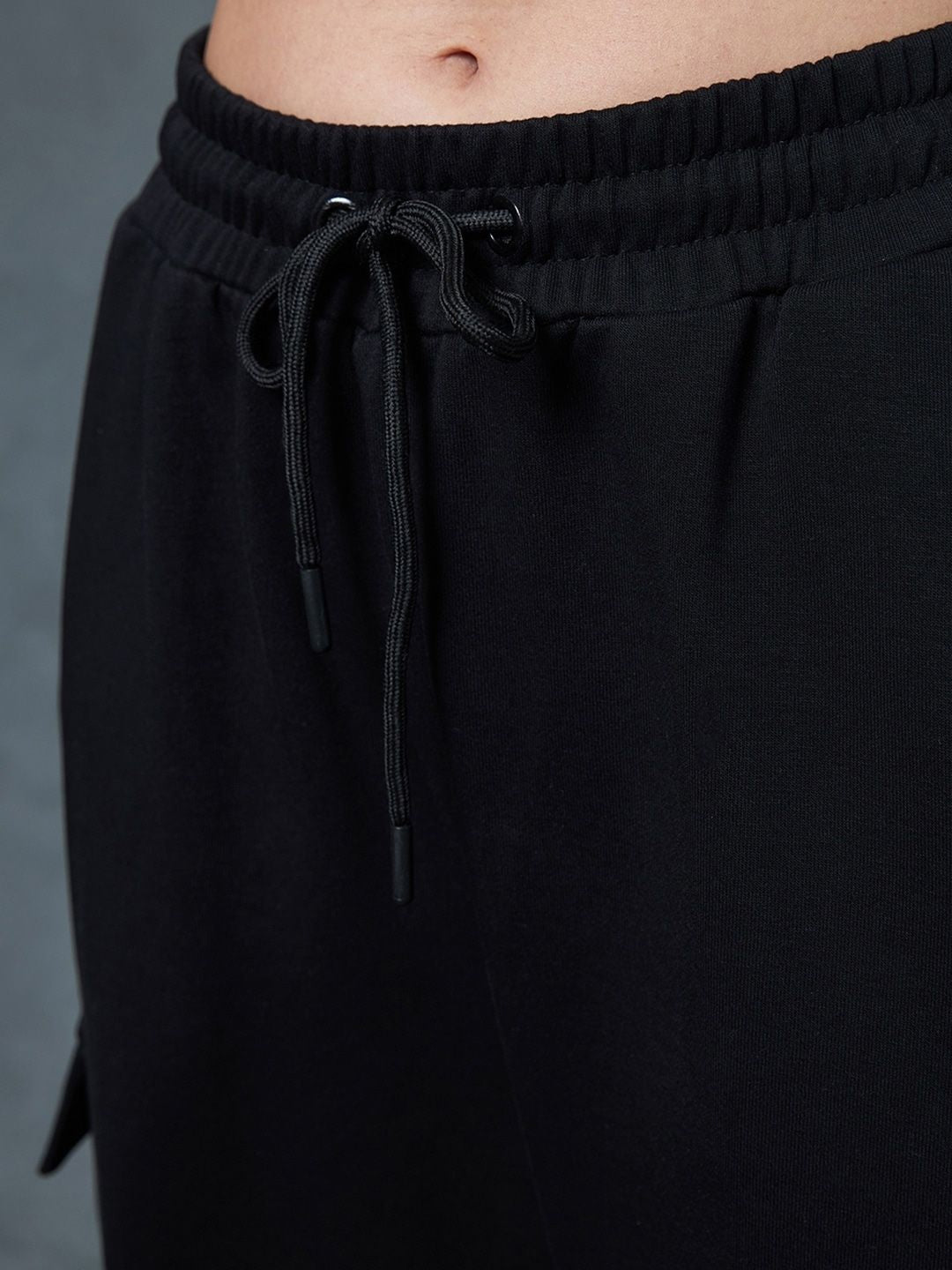 Bewakoof Square Neck Crop Top & Joggers