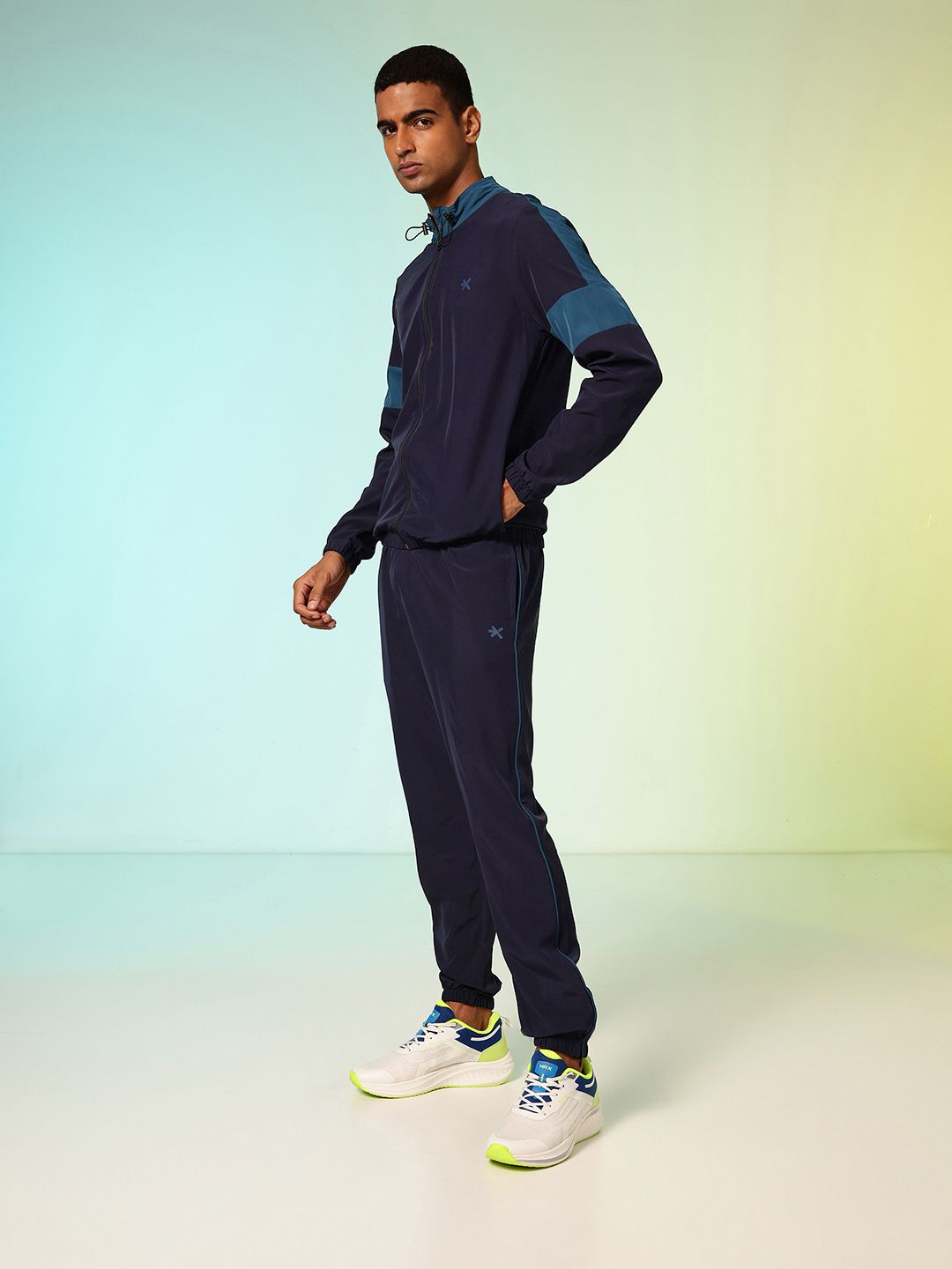 HRX by Hrithik Roshan Colourblocked Rapid Dry Running Tracksuit