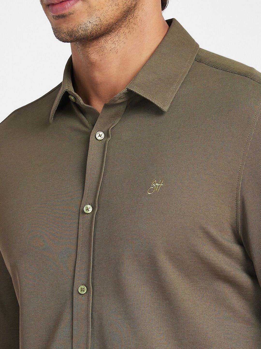 Being Human Slim Fit Opaque Casual Shirt