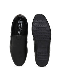 Red Chief Men Black Leather Slip-On Sneakers