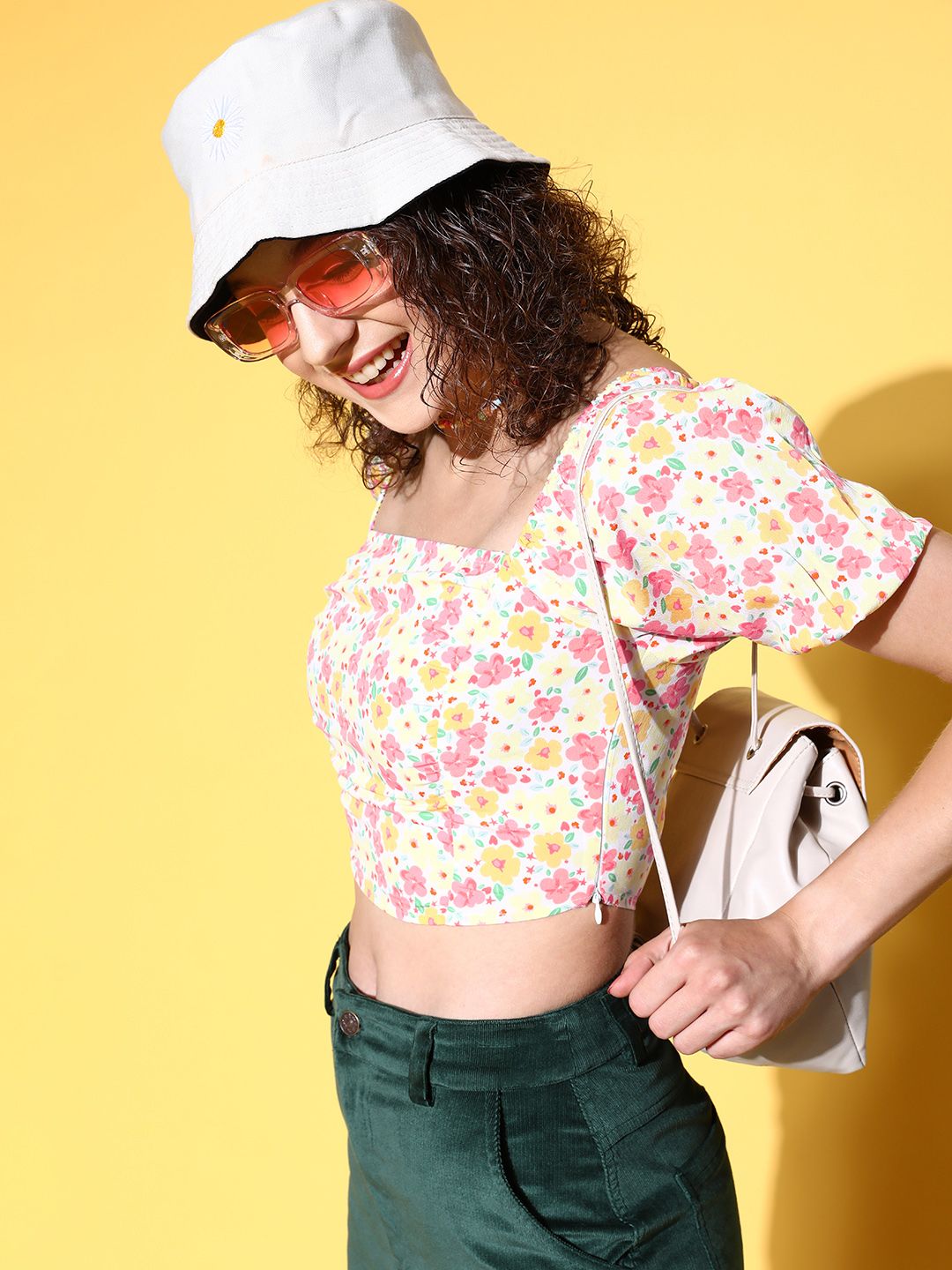 Berrylush White Floral Super Cropped Top