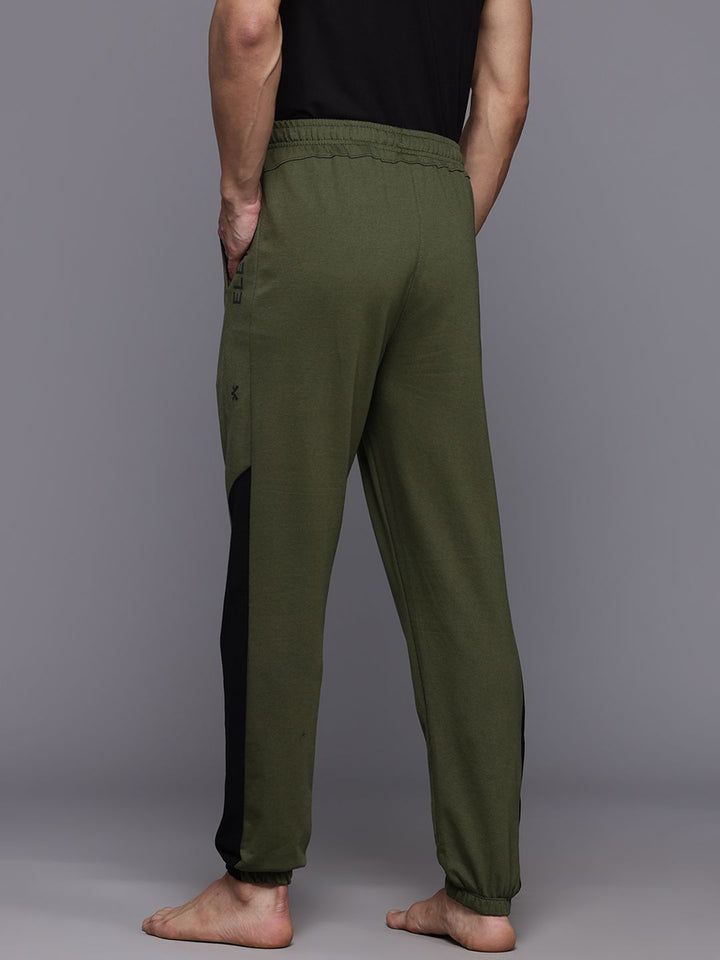 HRX by Hrithik Roshan Men Mid-Rise Regular Fit Yoga Joggers