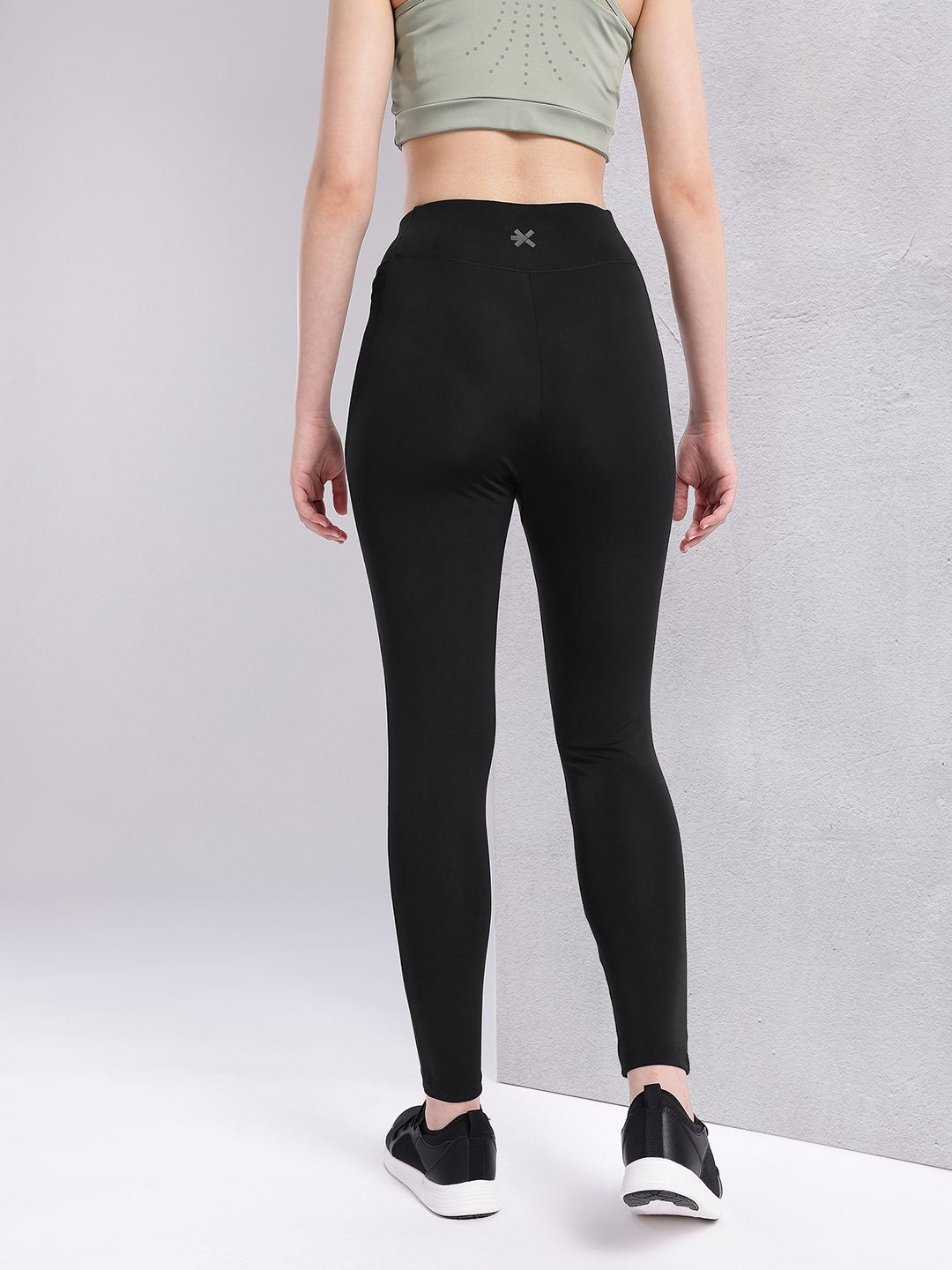 HRX by Hrithik Roshan Women Skinny Fit Training Tights