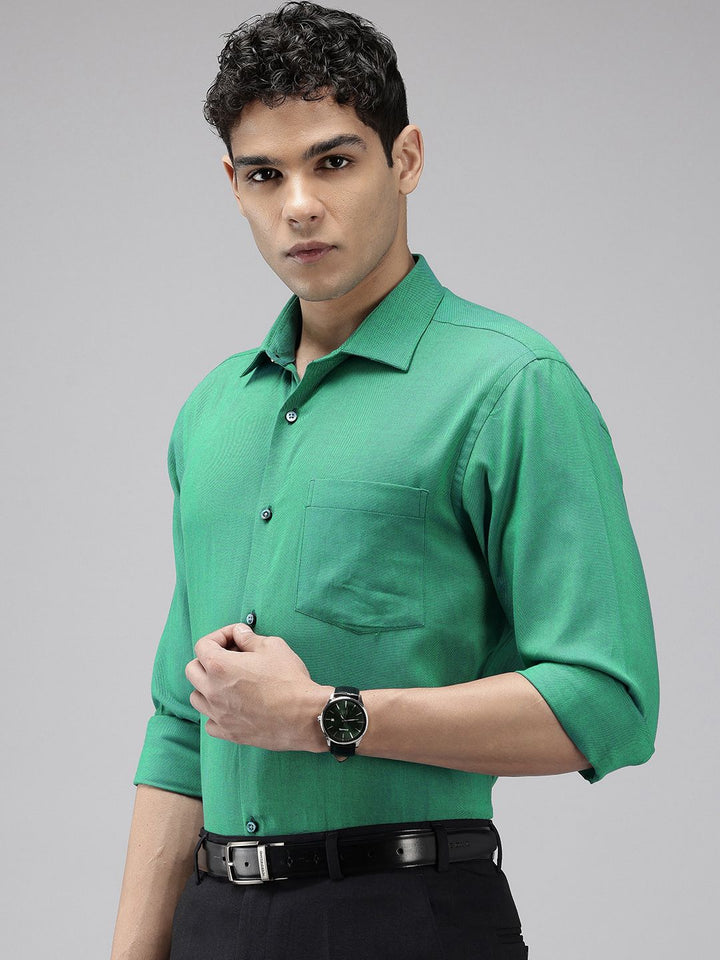 Park Avenue Pure Cotton Self Design Slim Fit Formal Shirt