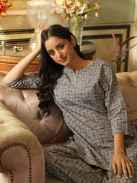 SANSKRUTIHOMES Grey & Cream Graphic Printed Pure Cotton Night Suit