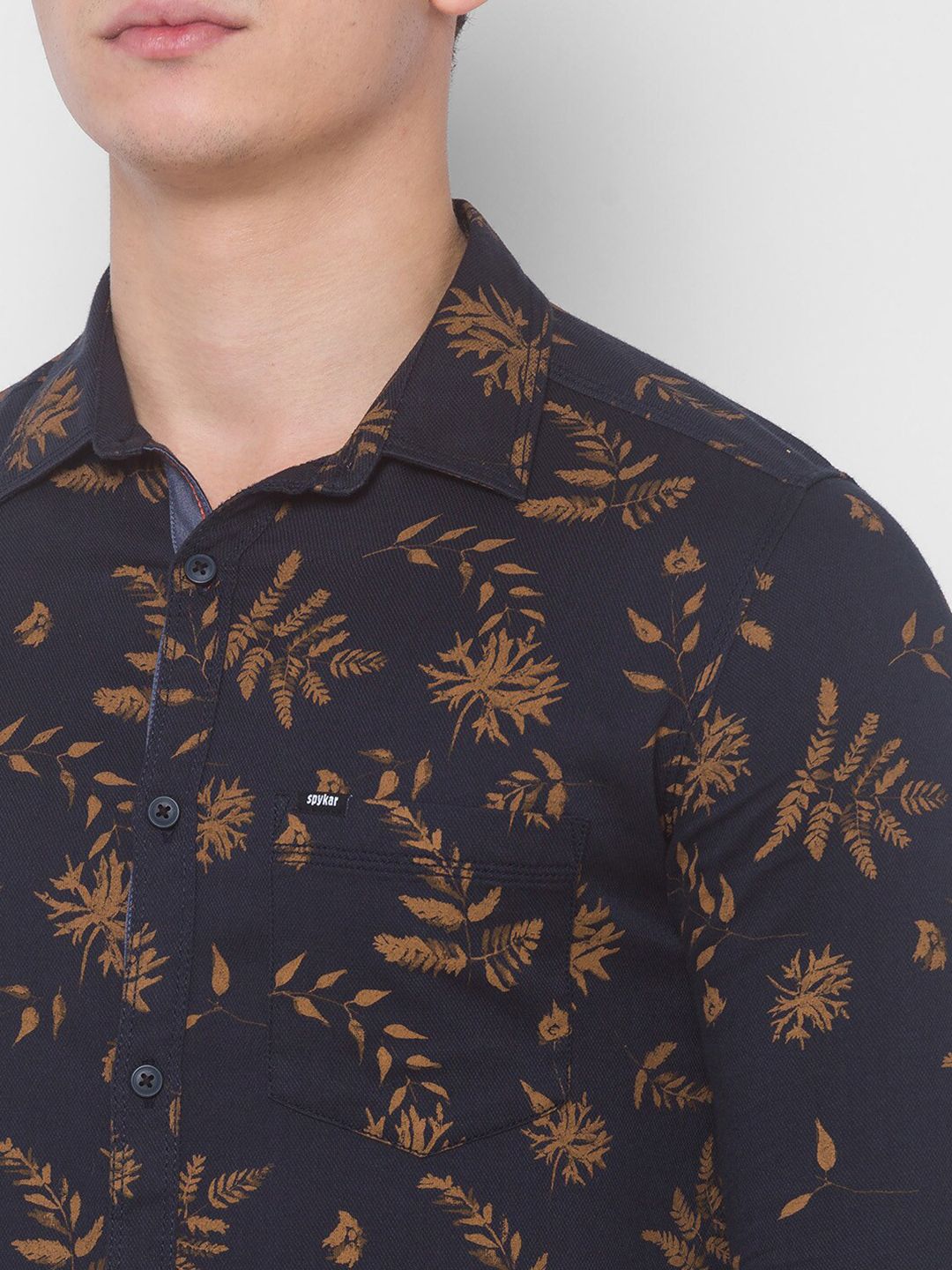 SPYKAR Men Blue Floral Printed Casual Shirt