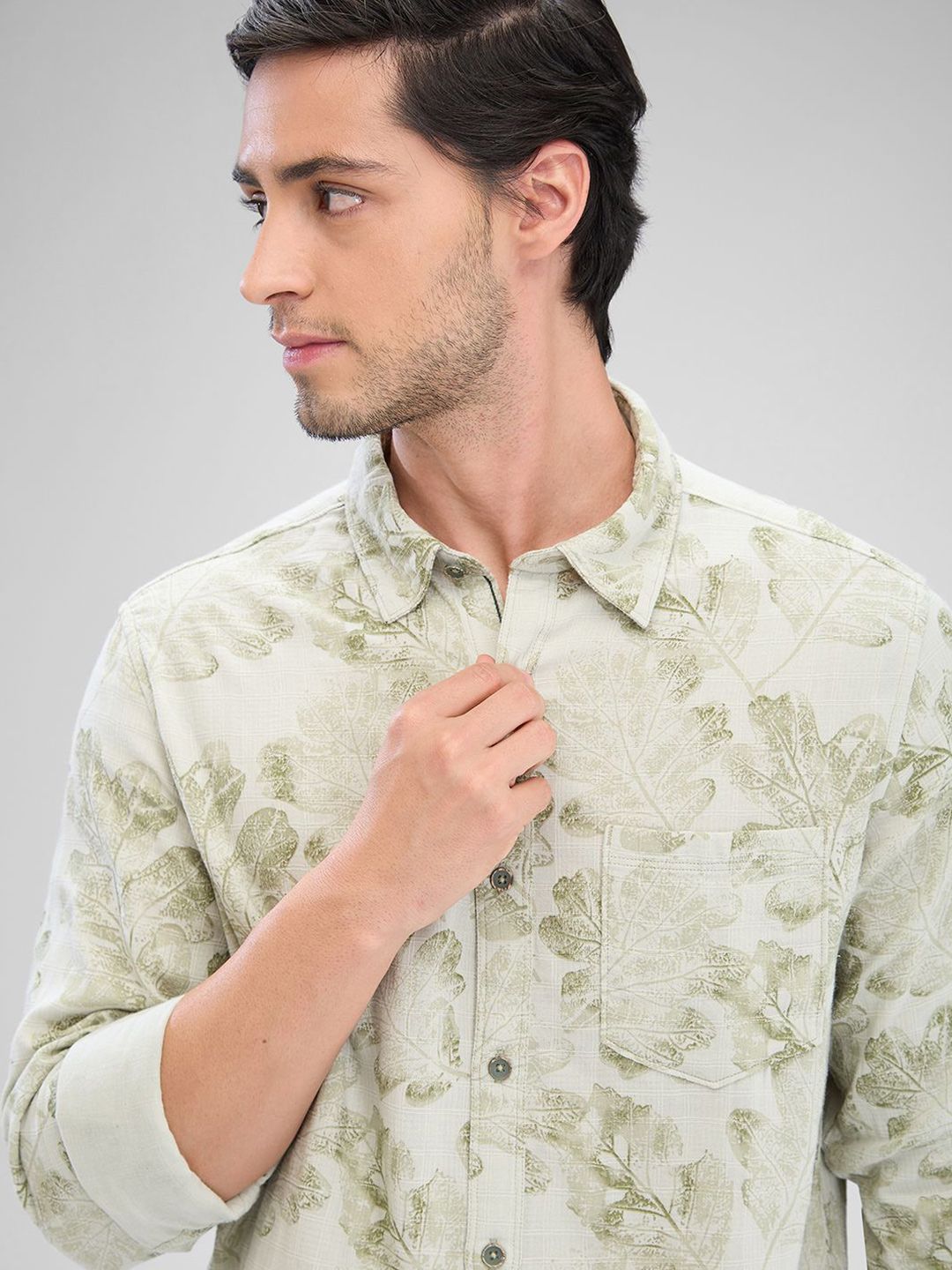 SPYKAR Men Slim Fit Floral Opaque Printed Casual Full Sleeve Shirt
