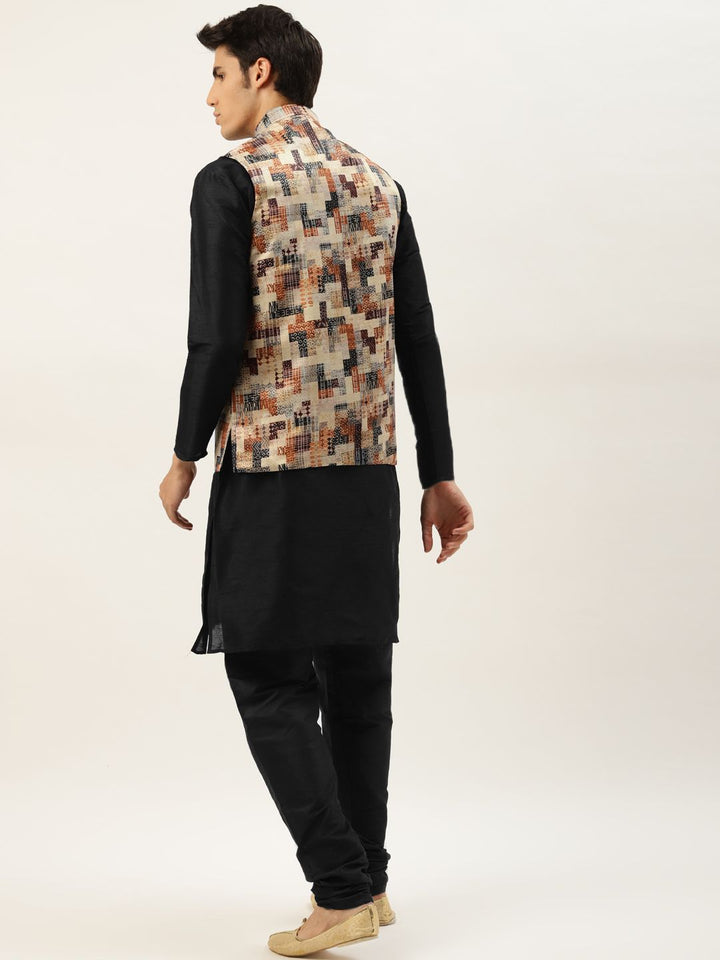 SOJANYA Men Black Solid Kurta with Churidar & Nehru Jacket
