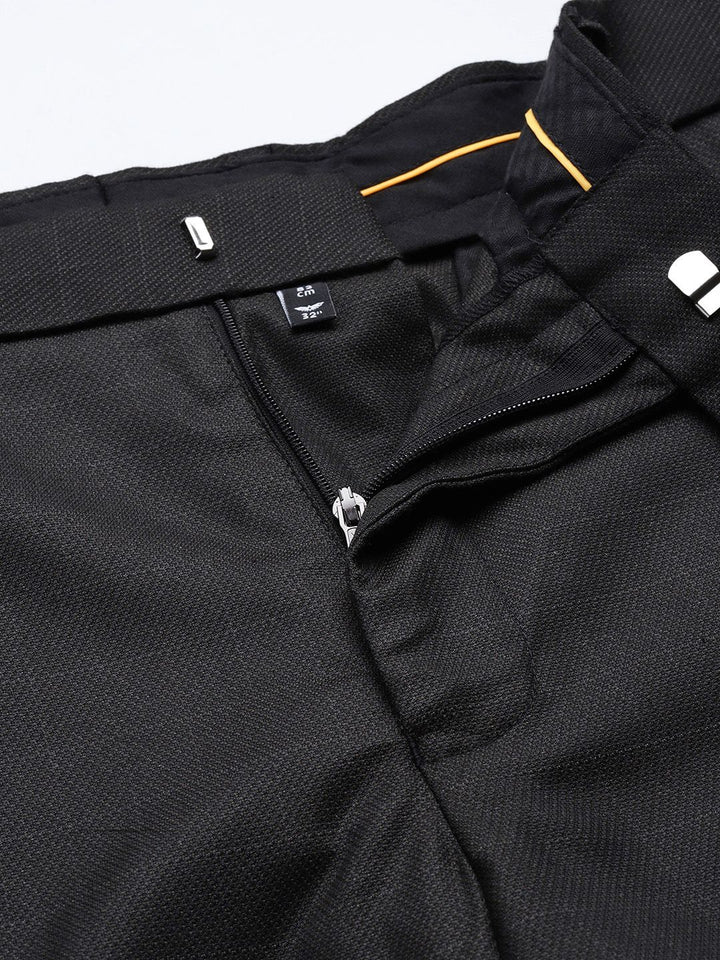 Park Avenue Men Regular Fit Checked Formal Trousers