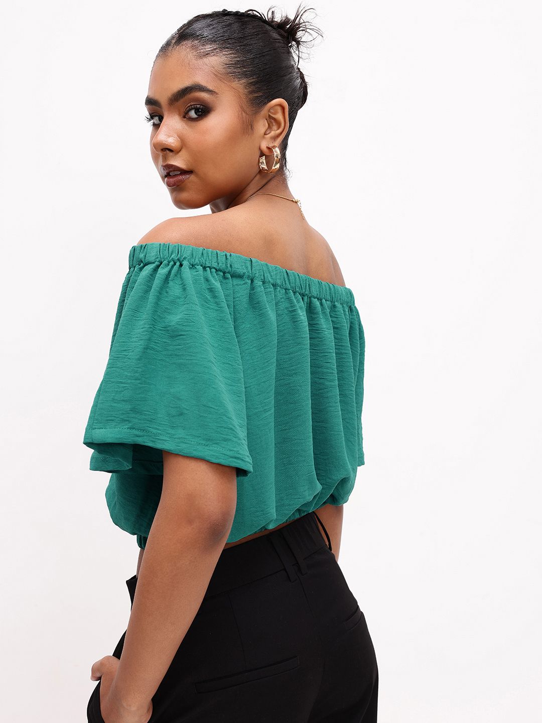 DressBerry Refreshing Green Off-Shoulder Gathered Crop Top