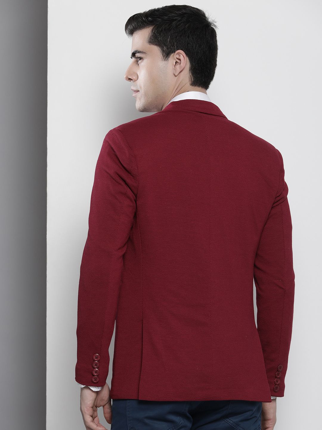 The Indian Garage Co Men Self Design Slim-Fit Single-Breasted Blazer