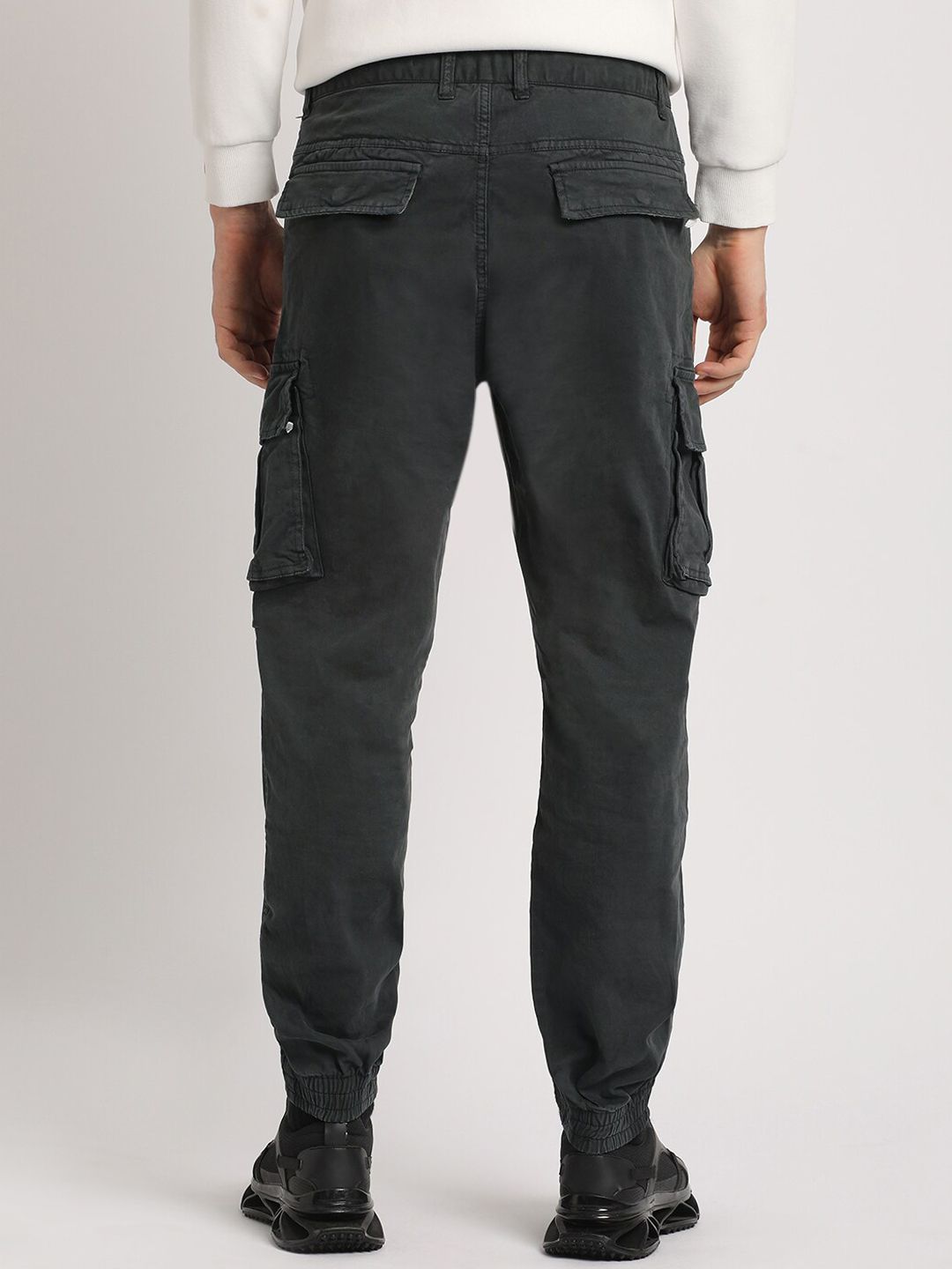 THE BEAR HOUSE Men Mid Rise Solid Regualr Fit Cargo