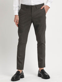 THE BEAR HOUSE Men Solid Tapered Fit Mid-Rise Formal Trousers