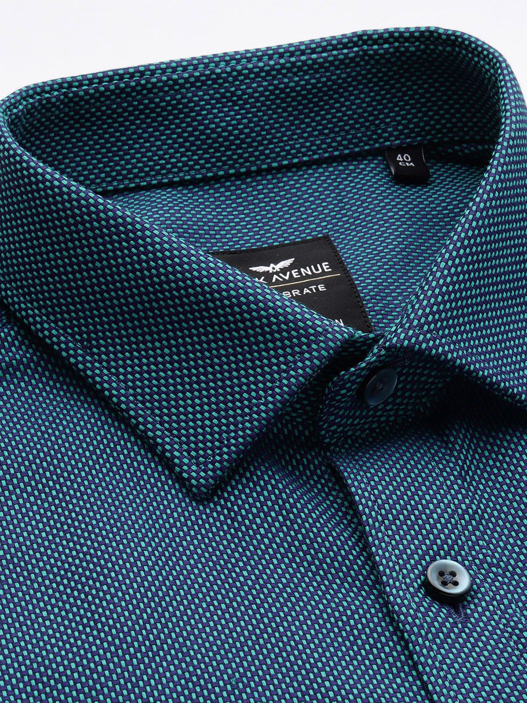 Park Avenue Self Design Textured Pure Cotton Formal Shirt