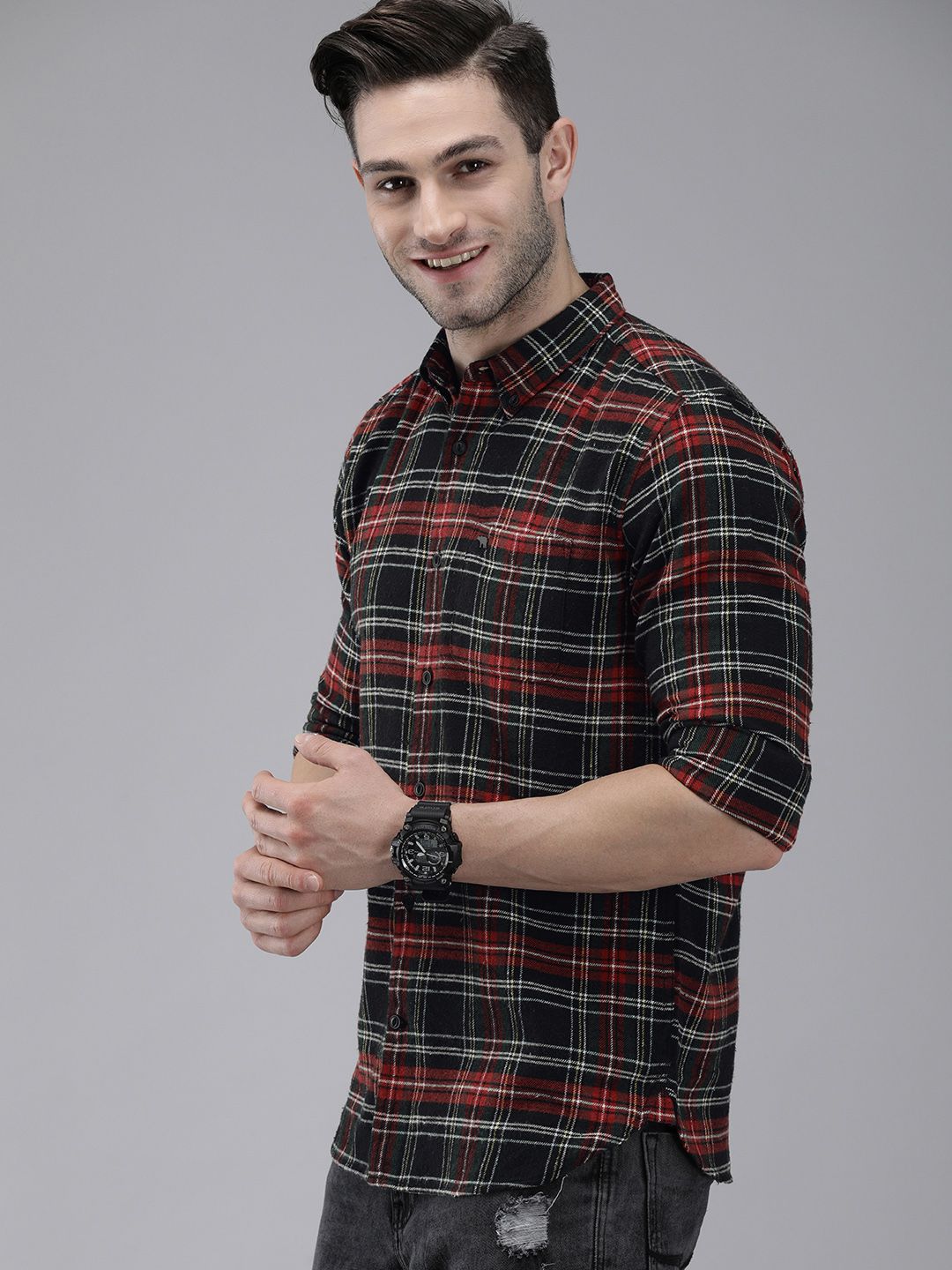THE BEAR HOUSE Men Black & Red Slim Fit Tartan Checked Flannel Pure Cotton Casual Shirt