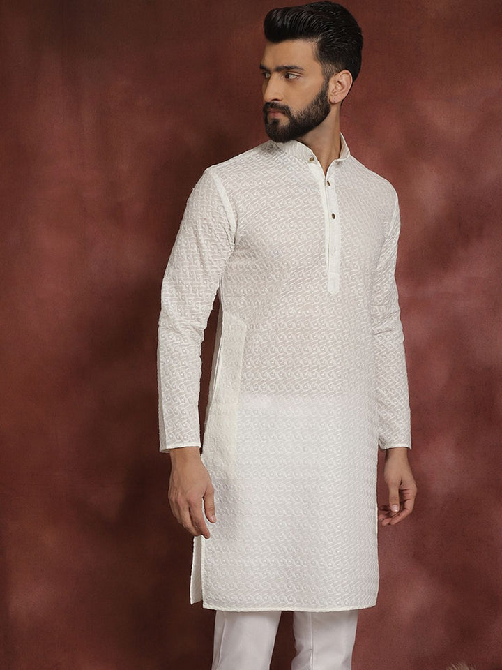 SOJANYA Men Cream-Coloured Embroidered Straight Kurta