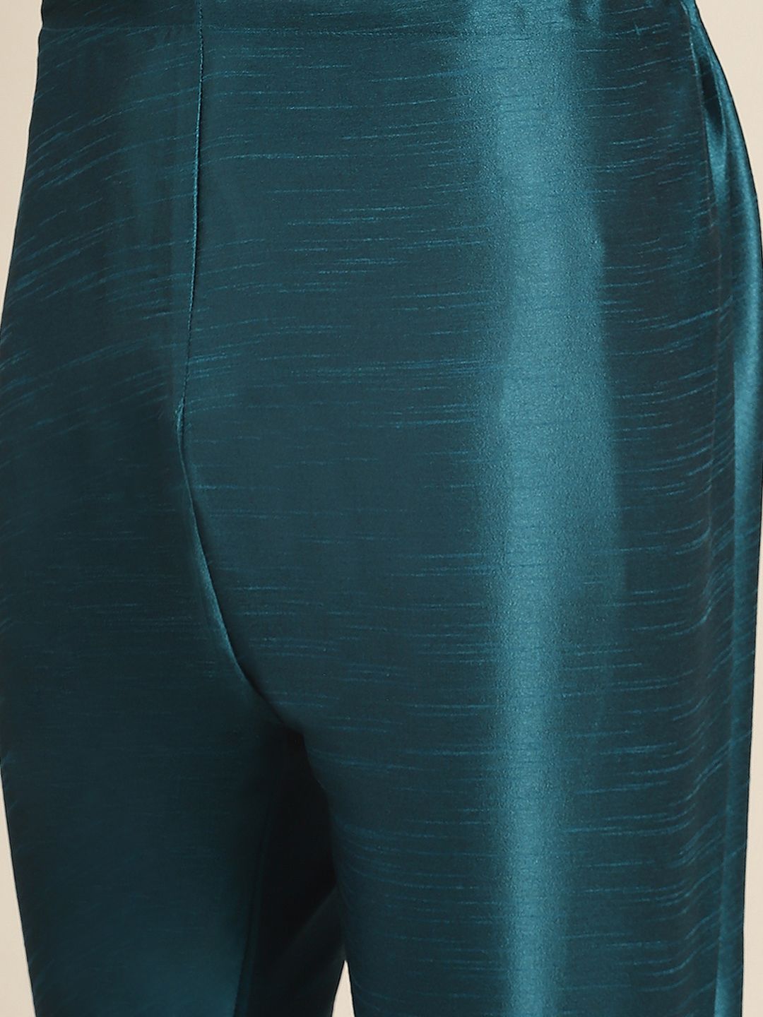 SOJANYA Men Teal Kurta with Churidar