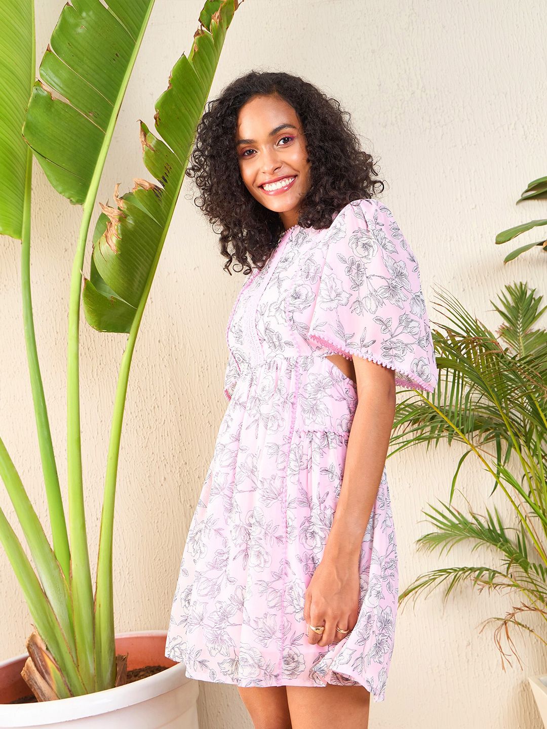 SASSAFRAS Floral Print Flared Sleeve Cut Out Georgette Fit & Flare Dress