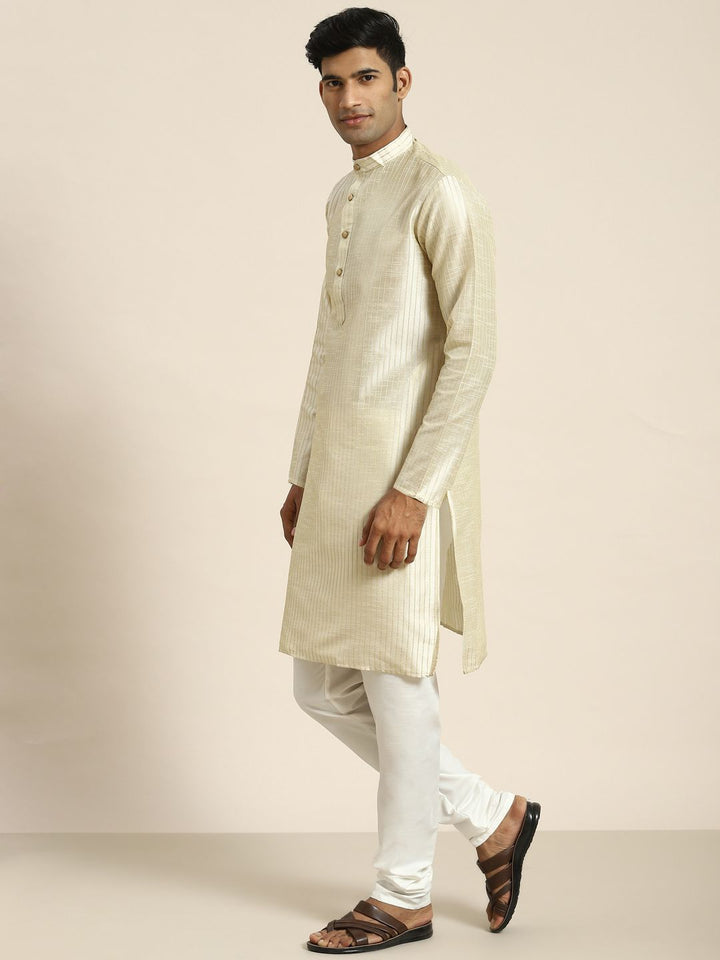 SOJANYA Men Woven Design Kurta with Churidar with Nehru Jacket