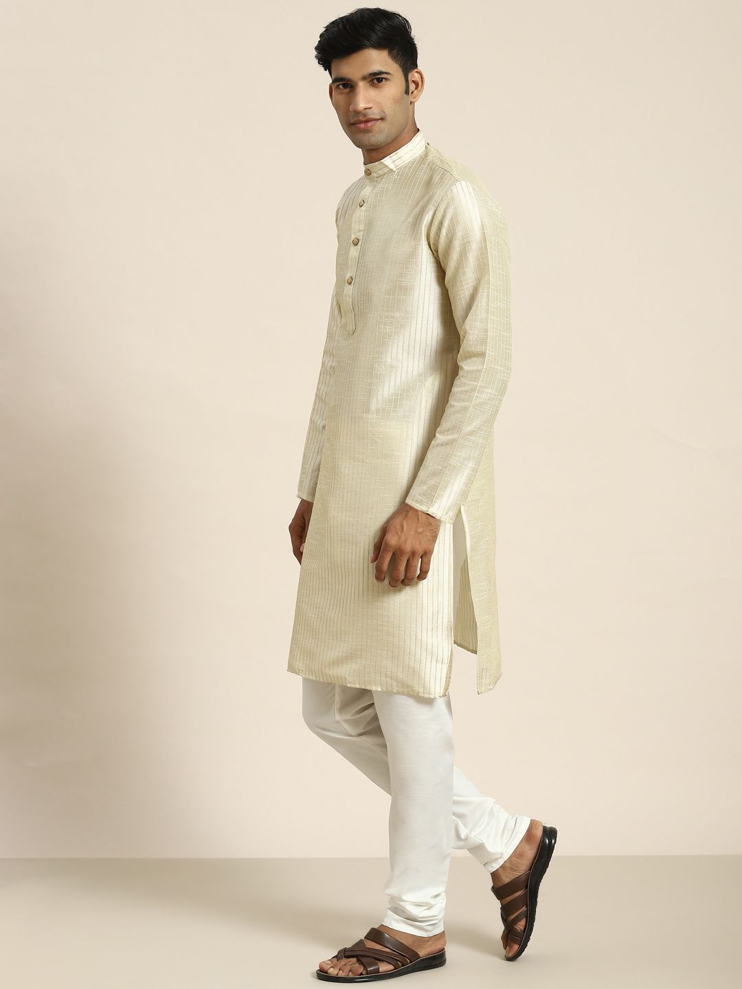 SOJANYA Men Woven Design Kurta with Churidar with Nehru Jacket