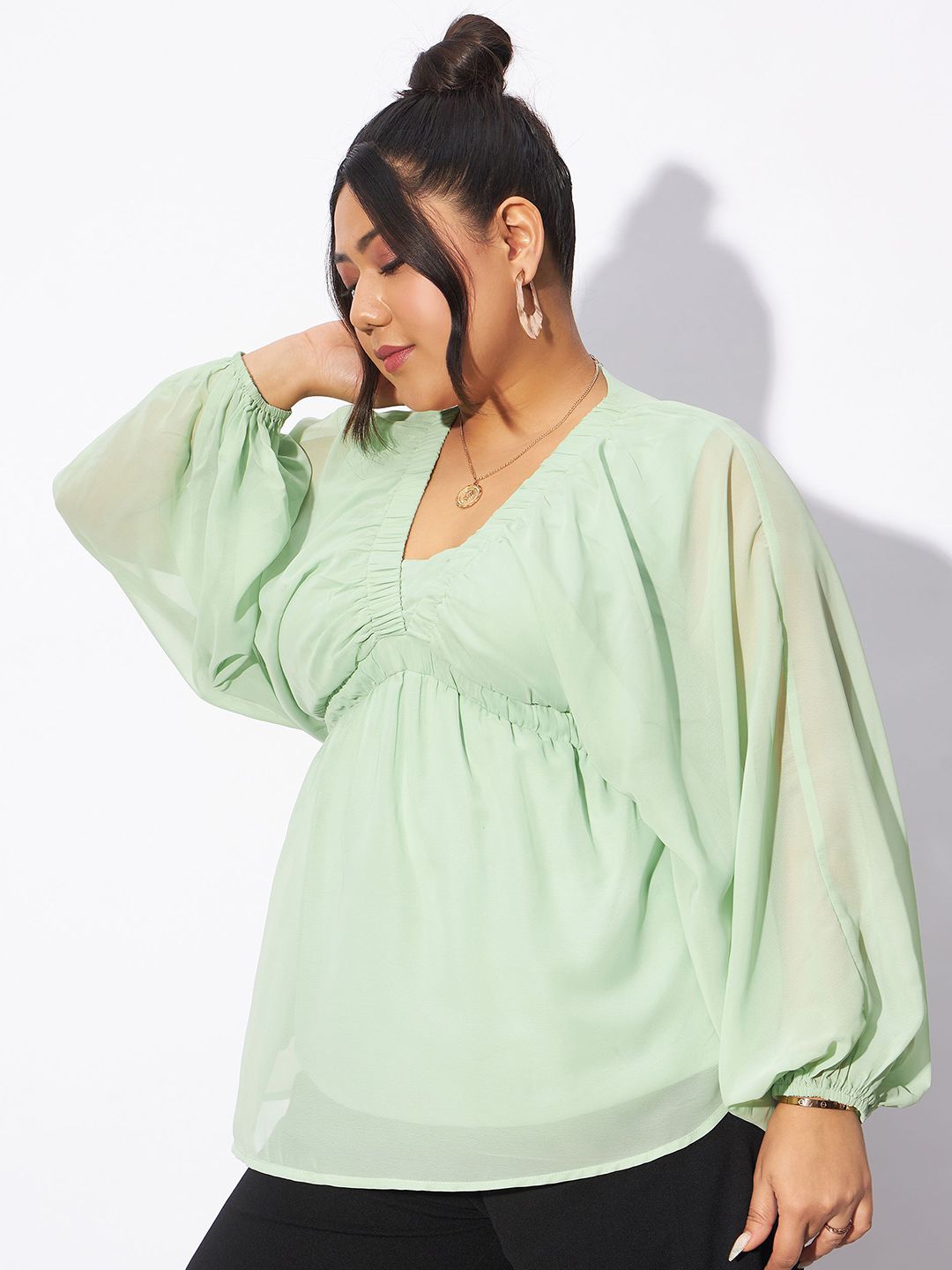 SASSAFRAS Curve Plus Size V-neck Batwing Sleeves Georgette Peplum Top
