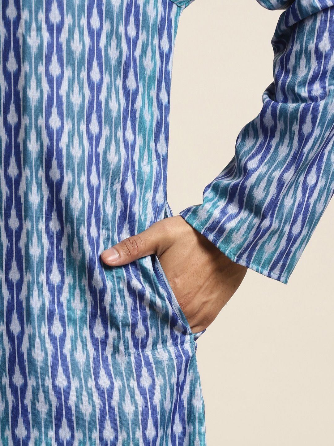 SOJANYA Kurta Bercetak Motif Etnik Biru & Putih Lelaki