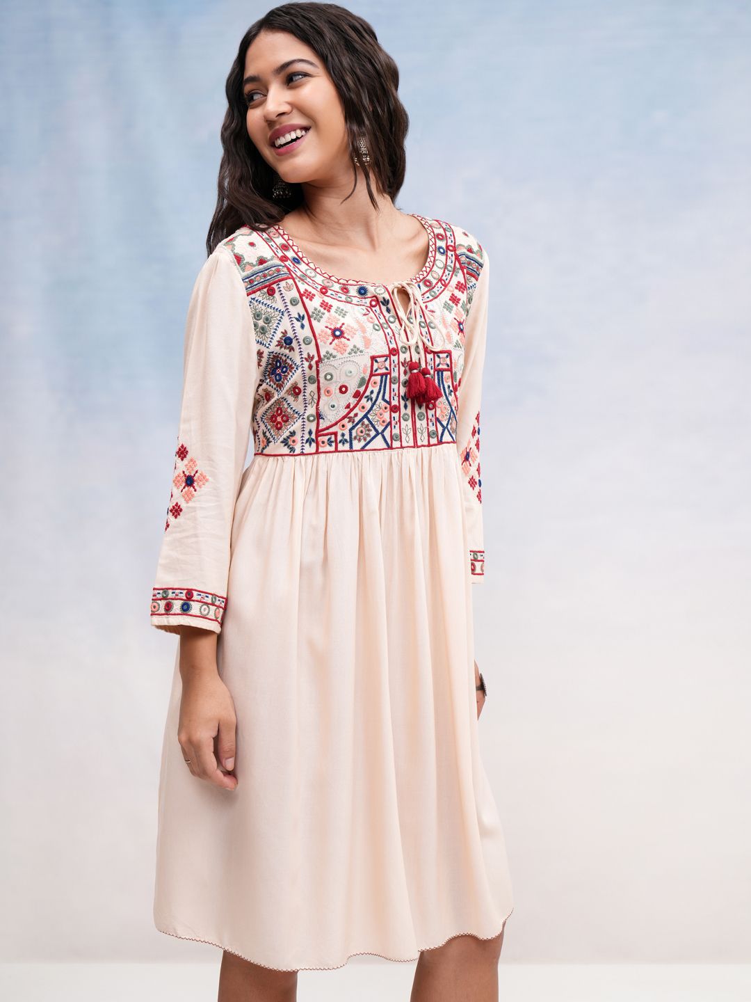 Vishudh Women A-Line Mini Dress