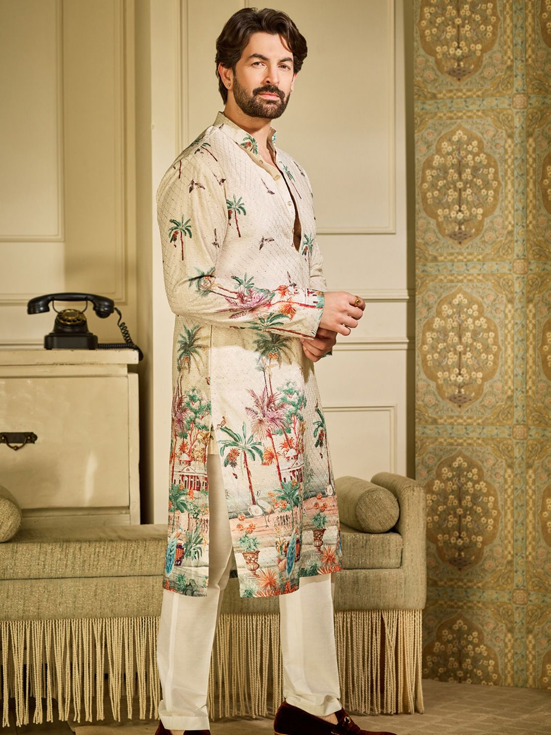 SOJANYA Ethnic Motifs Printed Mandarin Collar Sequinned Straight Kurtas