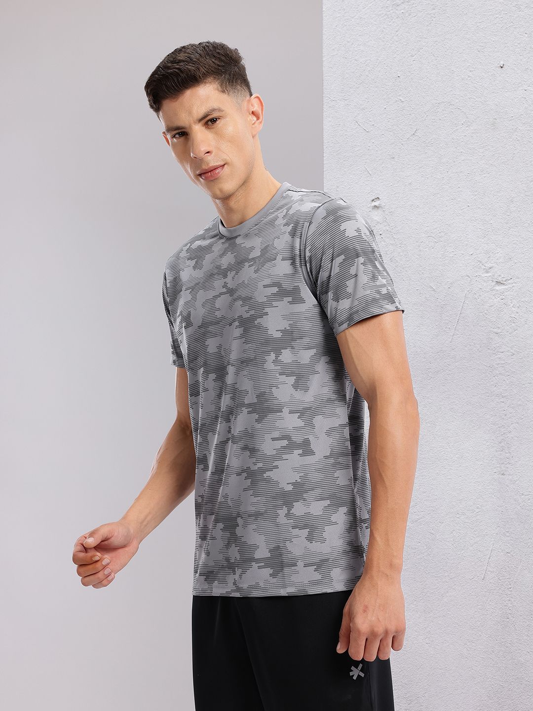 HRX by Hrithik Roshan Rapid-Dry Camouflage Print Training T-shirt