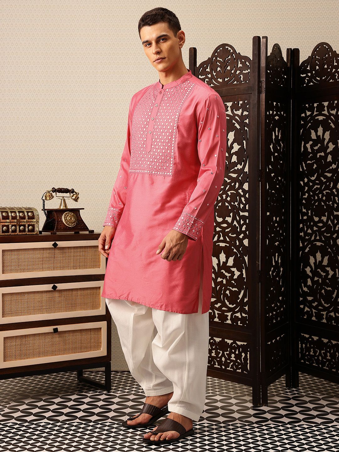 House of Pataudi Embroidered Mandarin Collar Mirror Work Jashn Kurta with Salwar
